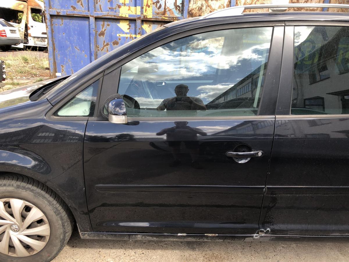 VW Touran 1T 1T1 T&uuml;r vorn links Fahrert&uuml;r im Rohbau LC9X Deep Black Perl
