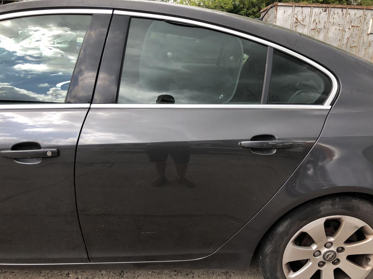 Opel Insignia A 0G-A Tür hinten links Fliessheck Rohbau Z177 Karbongraumetallic