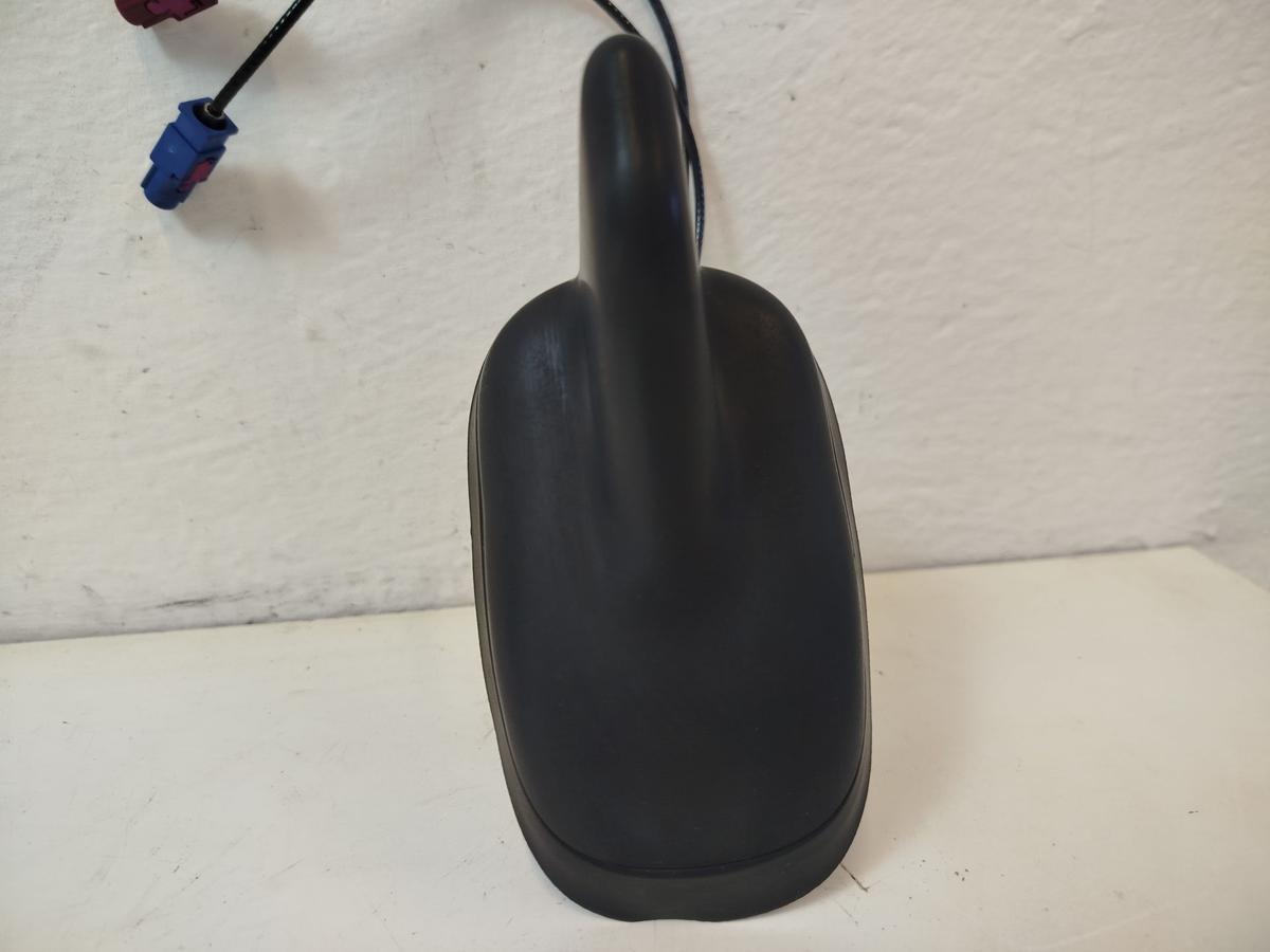 VW Passat 3C B7 Variant Dachantenne Navigationssystem Navi Naviantenne