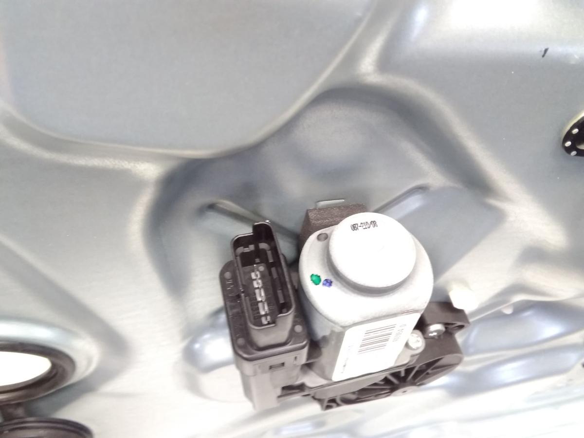 Kia Ceed ED original Fensterheber vorn rechts elektrisch 5t&uuml;rig mit Motor BJ2009