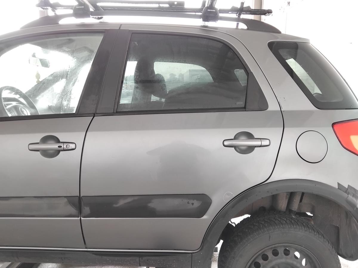 Suzuki SX4 Tür hinten links ZCD Galactic Gray 5-türig Steilheck BJ2009