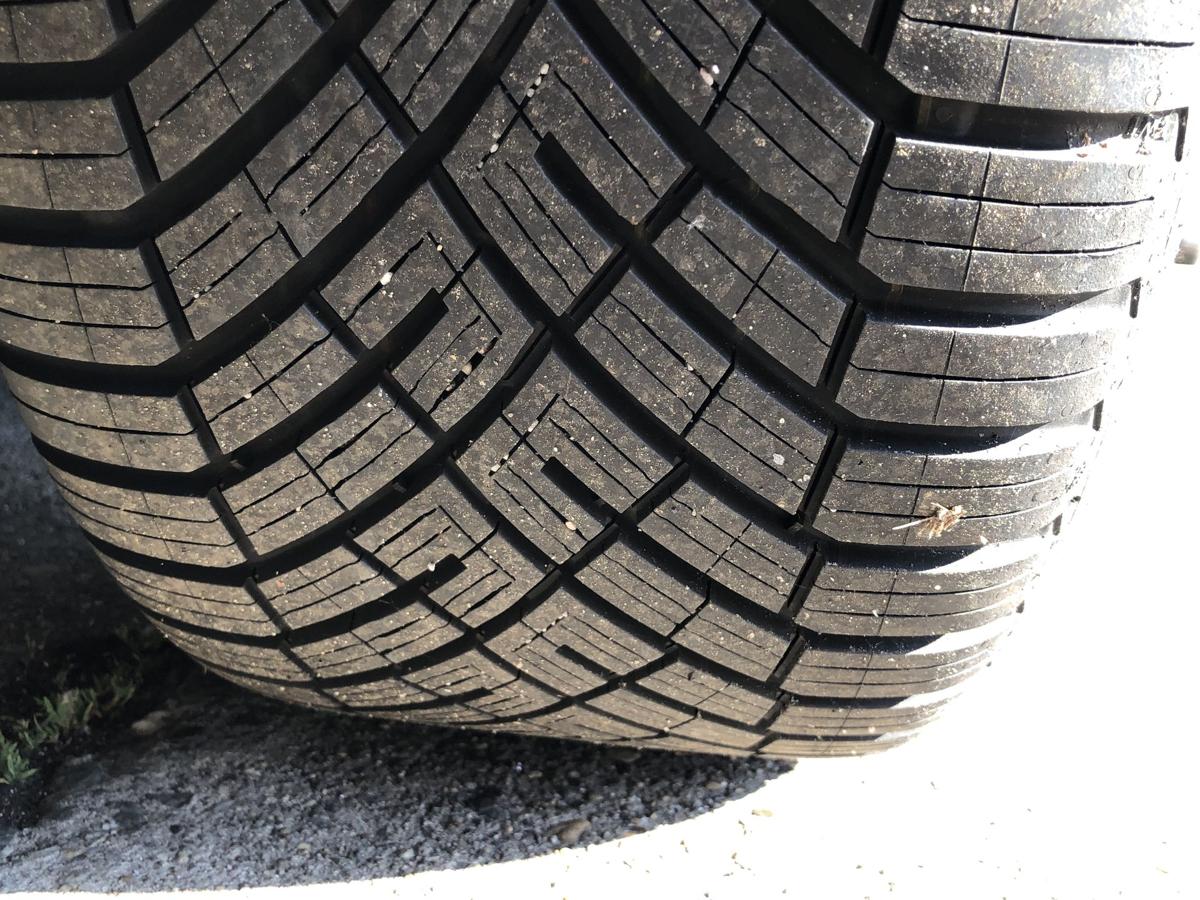 Audi A5 8T Sportback Komplettradsatz 245 40 R18 Allwetter Conti OEM Alufelgen