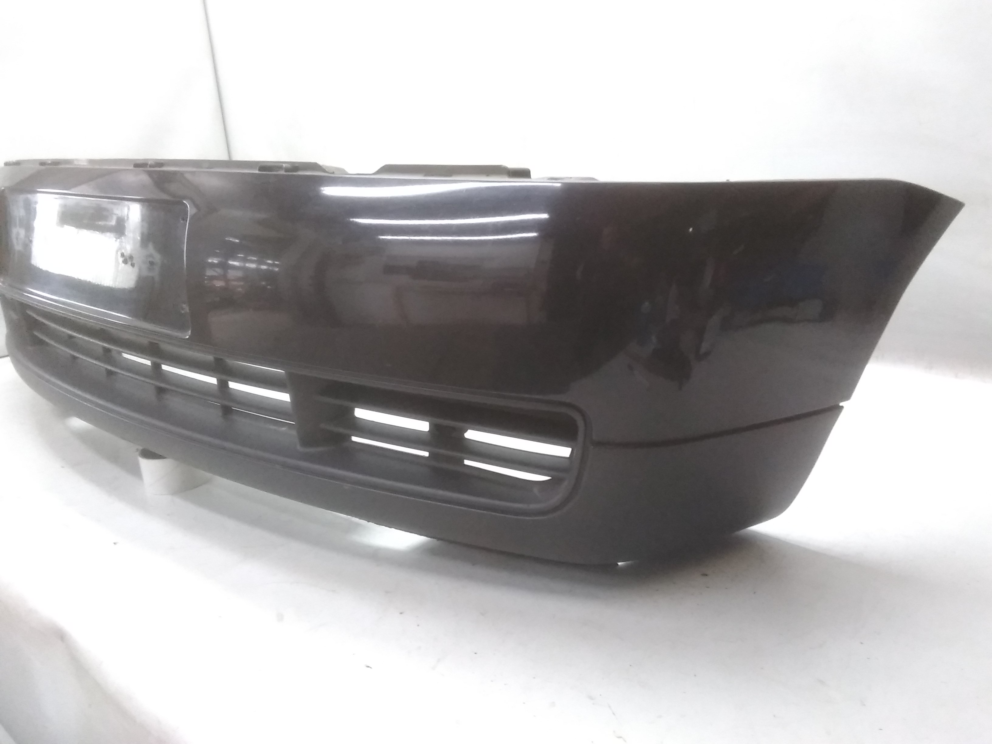 VW Lupo 6X Bj.1999 original Stoßstange Stoßfänger vorn schwarz-uni L041