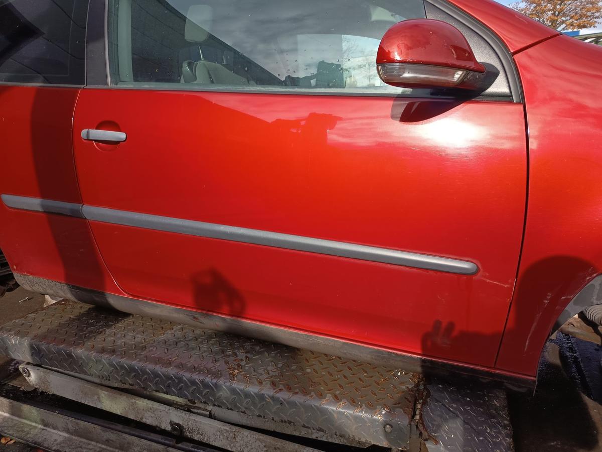 VW Golf V 5 original Tür rechts 3türer LA3W Rot Bj 2003 VW Golf V 5 original Tür rechts 3türer LA3W Rot Bj 2003