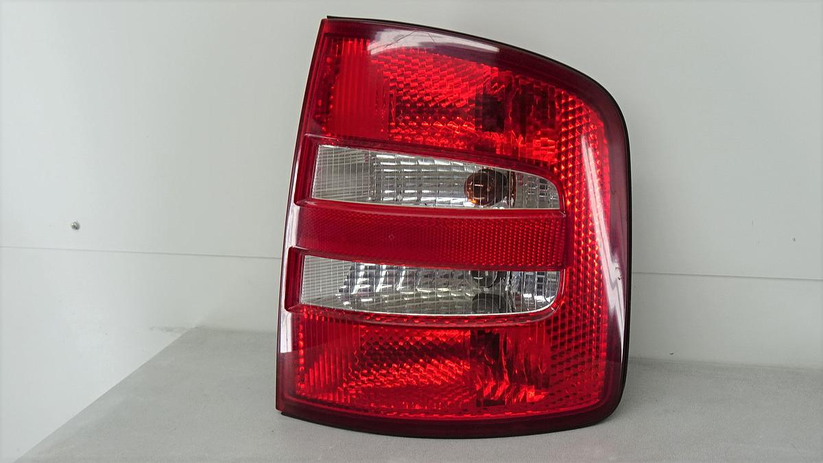 Skoda Fabia Rückleuchte Rücklicht rechts Bj2003 6Y9945096B Kombi bis 04