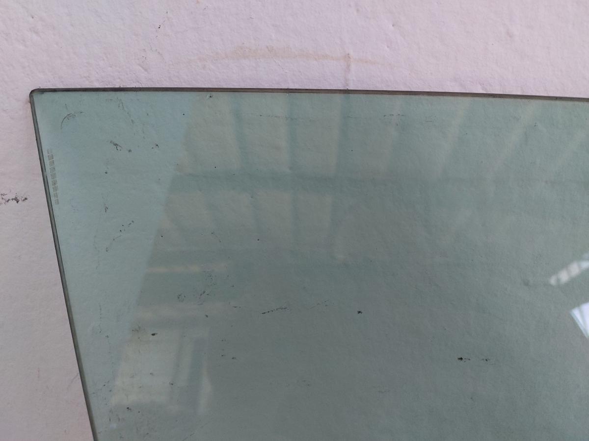 Audi A4 8E 8EC B7 Avant T&uuml;rscheibe vorn rechts Seitenscheibe Colorglas Scheibe