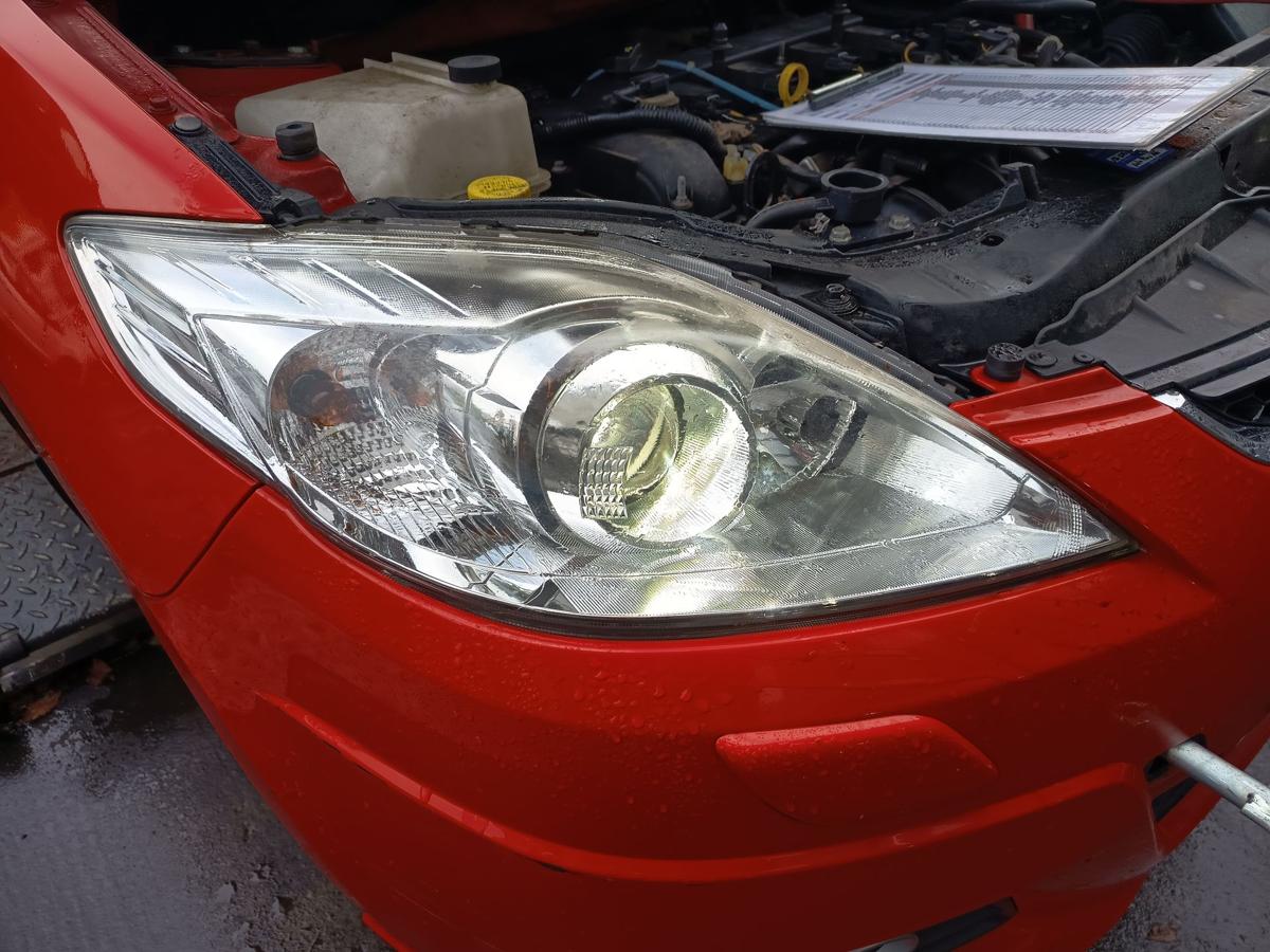 Mazda 5 CR orig Scheinwerfer rechts Xenon Front rot Bj 2009