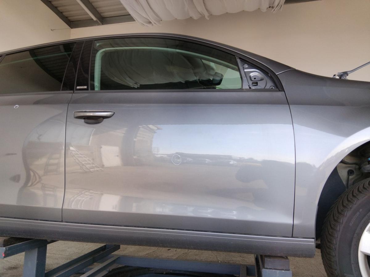 VW Golf 6 Tür vorn rechts Beifahrertür 5-türig Fließheck LA7T unitedgrey BJ2012