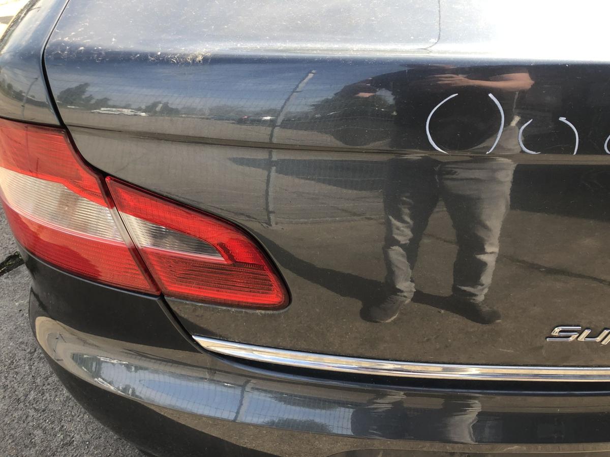 Skoda Superb 2 Typ 3T Heckklappe mit Heckscheibe 2 teilig Kofferklappe LF8J