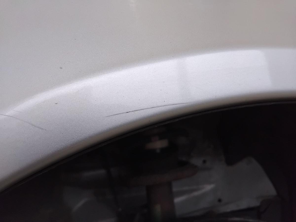 Mitsubishi Colt Z30 orig. Kotfl&uuml;gel vorn rechts 5-T&uuml;rer A50 Haag silber BJ2007