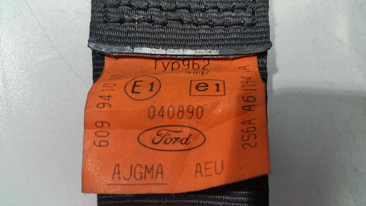 Ford Fiesta V orig Sicherheitsgurt vorne rechts 5 Türer