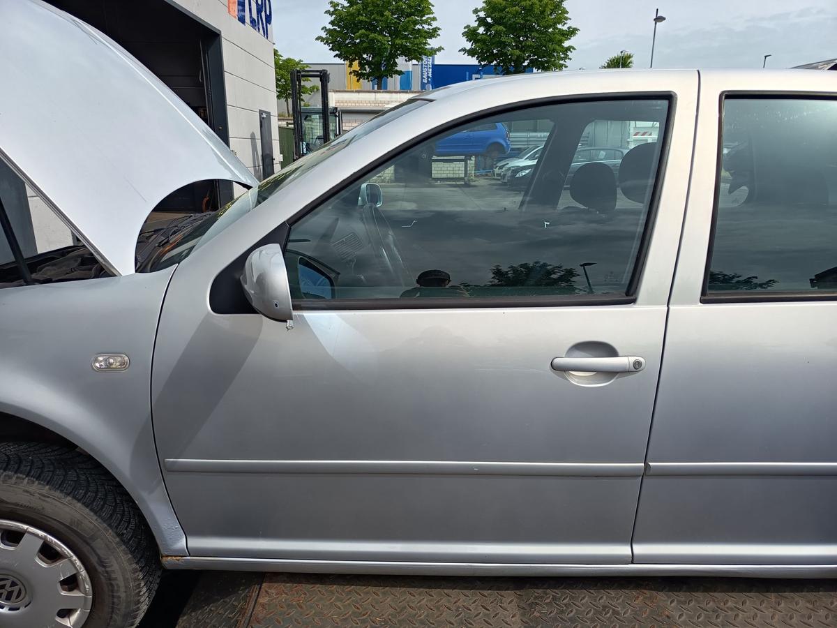 VW Golf IV original T&uuml;r vorn links Fahrer Rohbau B7Z Satinsilber Bj 1998