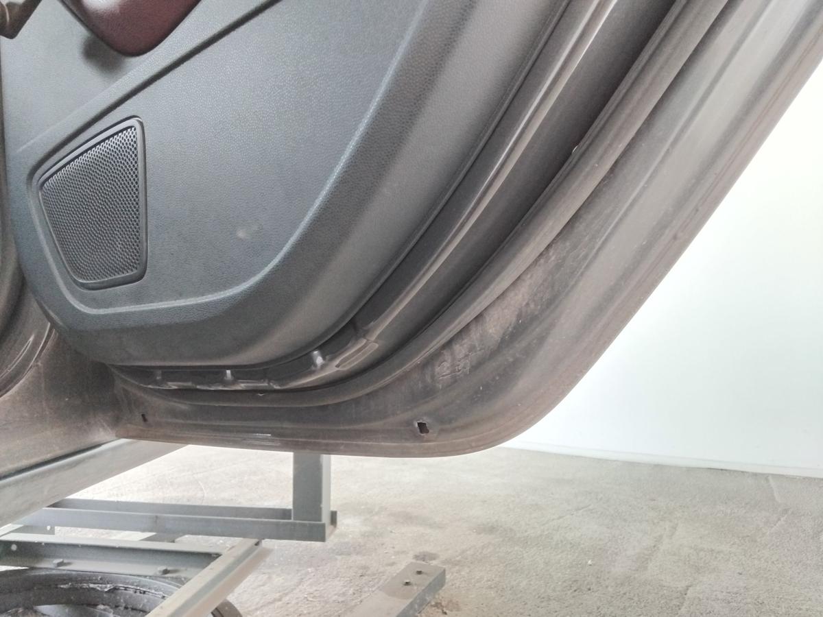 Ford Fiesta JA8 Tür hinten rechts Royal Grau Metallic BJ2009