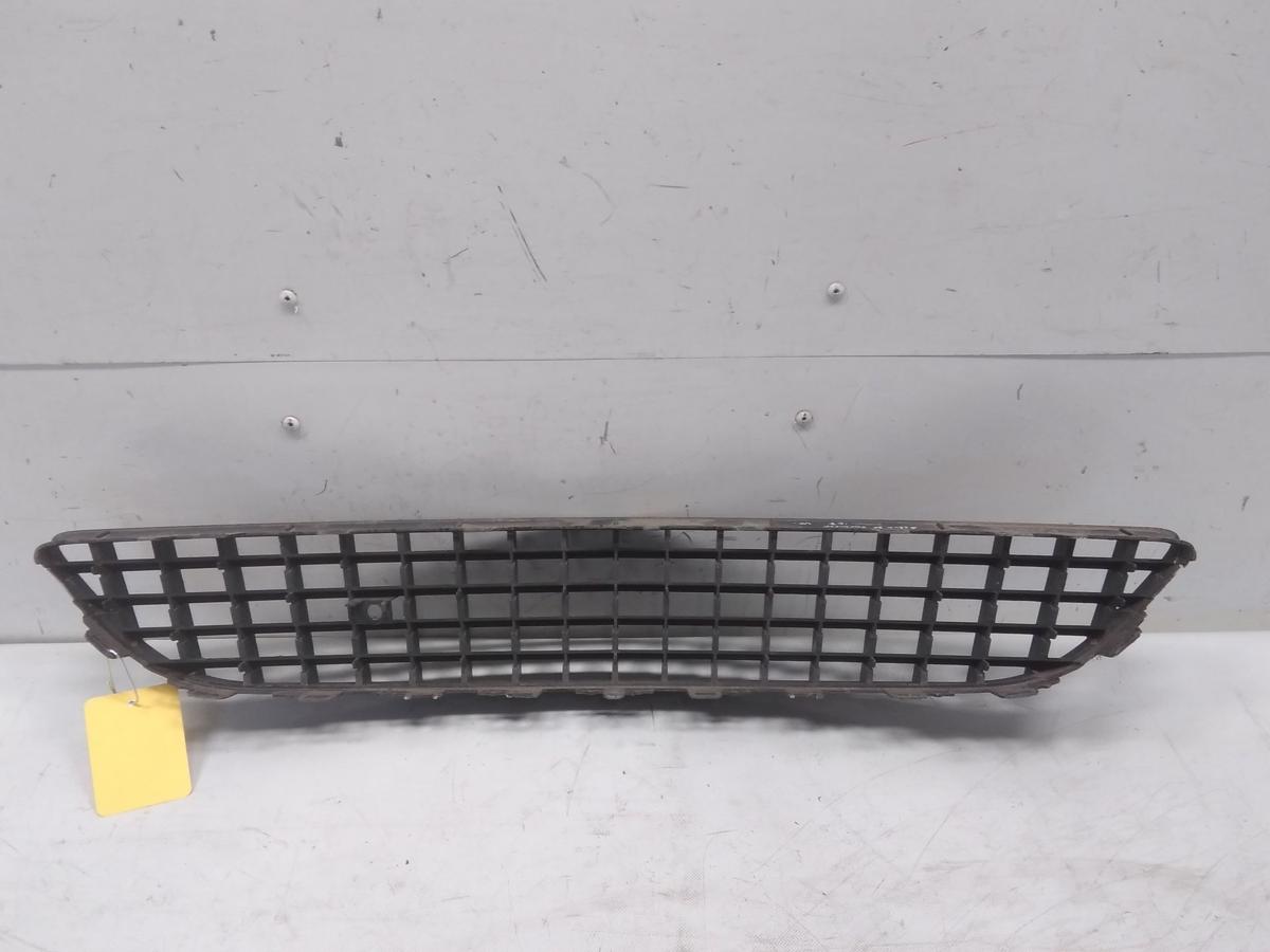 Opel Astra H Twintop original Satz Luftf&uuml;hrungen Gitter unten Sto&szlig;f&auml;nger vorn BJ2007