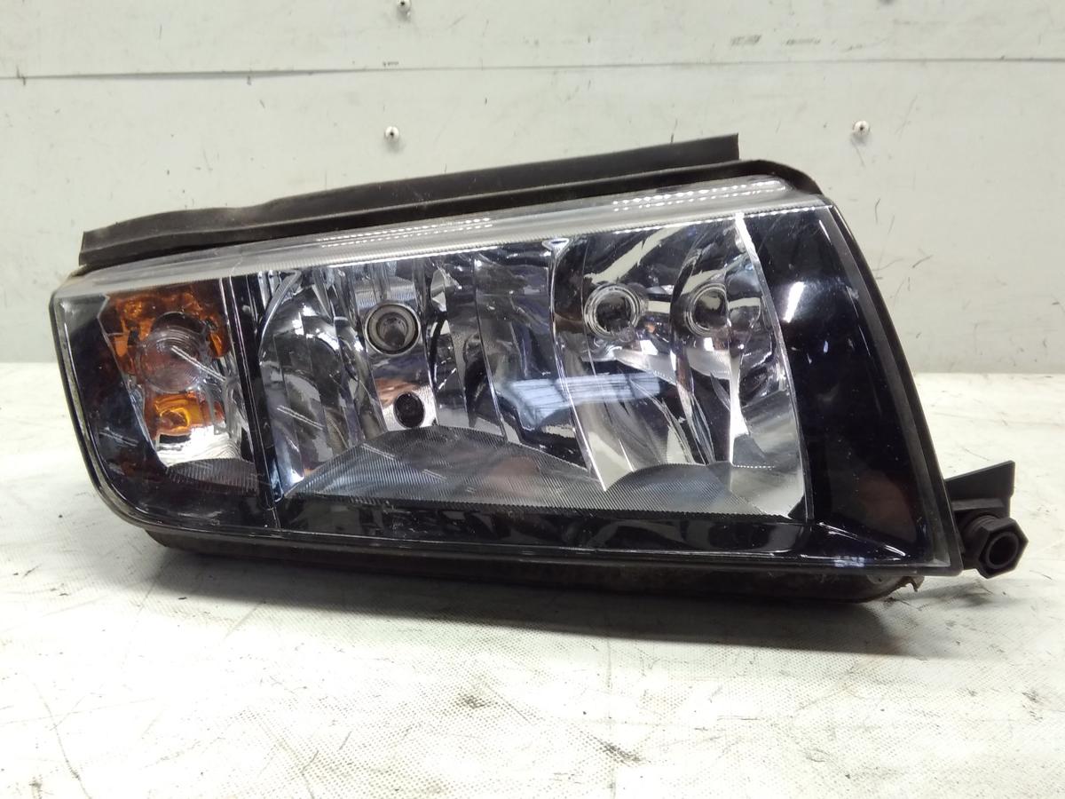 Skoda Fabia 1 6Y Scheinwerfer rechts schwarz mit LWR Depo BJ2004
