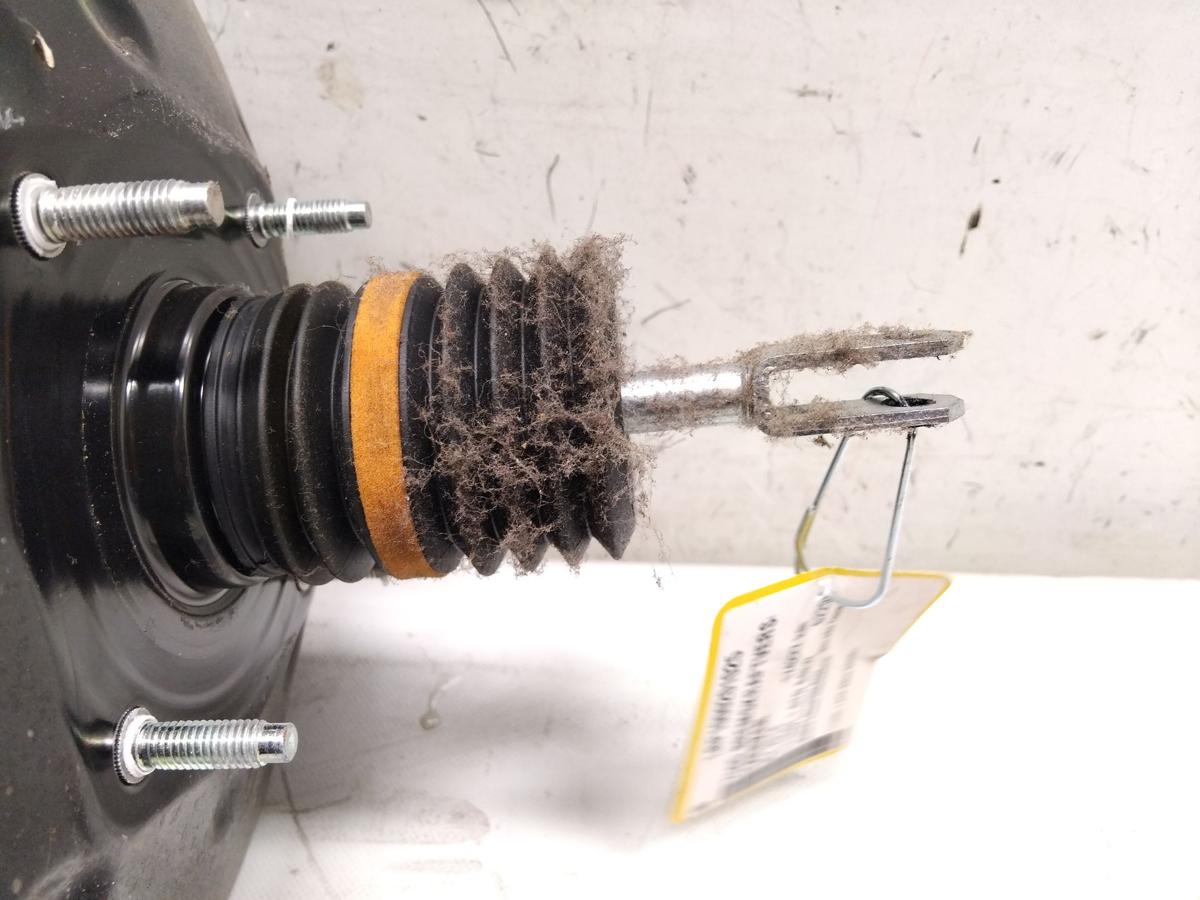 Mercedes Vito 111CDI 447 original Bremskraftverst&auml;rker 1.6TD 84kw Bj.2014