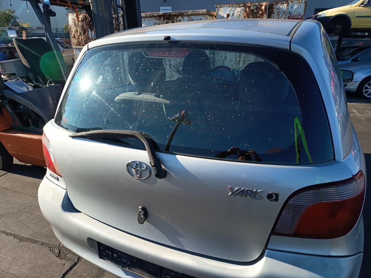 Toyota Yaris XP10 orig Heckklappe mit Scheibe 3trg Kofferraum 199 Siber Bj 2000