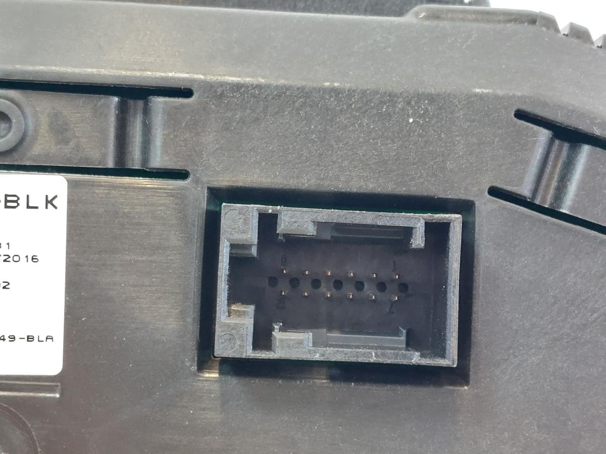 Ford Focus DYB CEW Turnier Kombiinstrument Tacho 1.5TDCI 77kw Instrumente