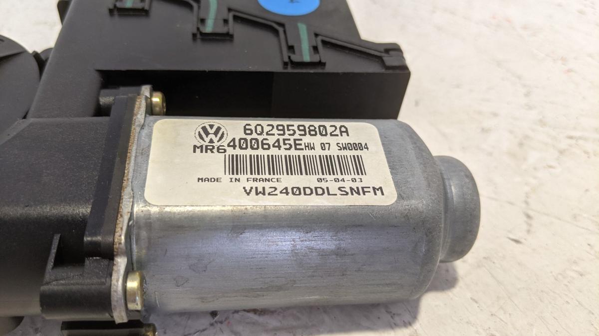 VW Polo 9N1 Fensterhebermotor Motor Fensterheber vorn links mit Steuerteil