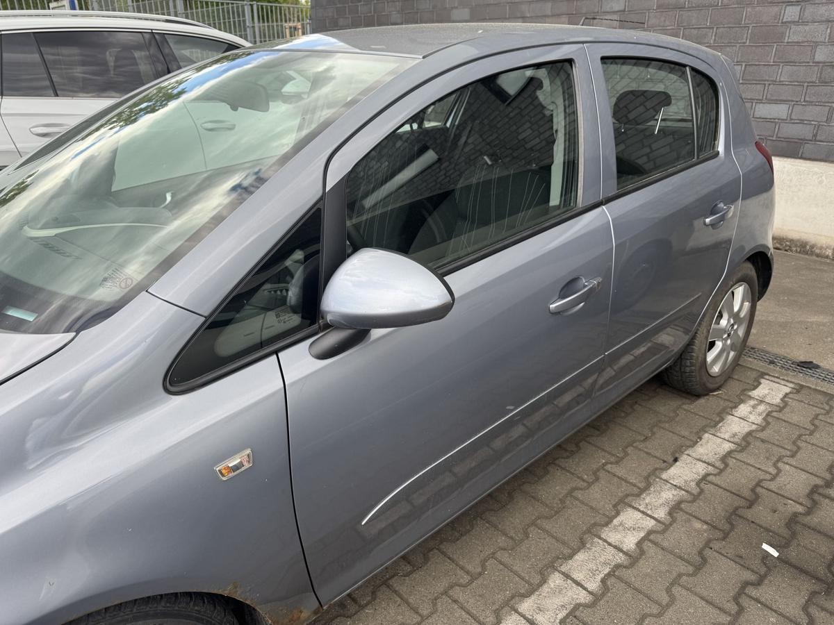 Opel Corsa D original T&uuml;r vorn links Z163 Lichtsilber 5-T&uuml;rer Rohbau Bj.2007