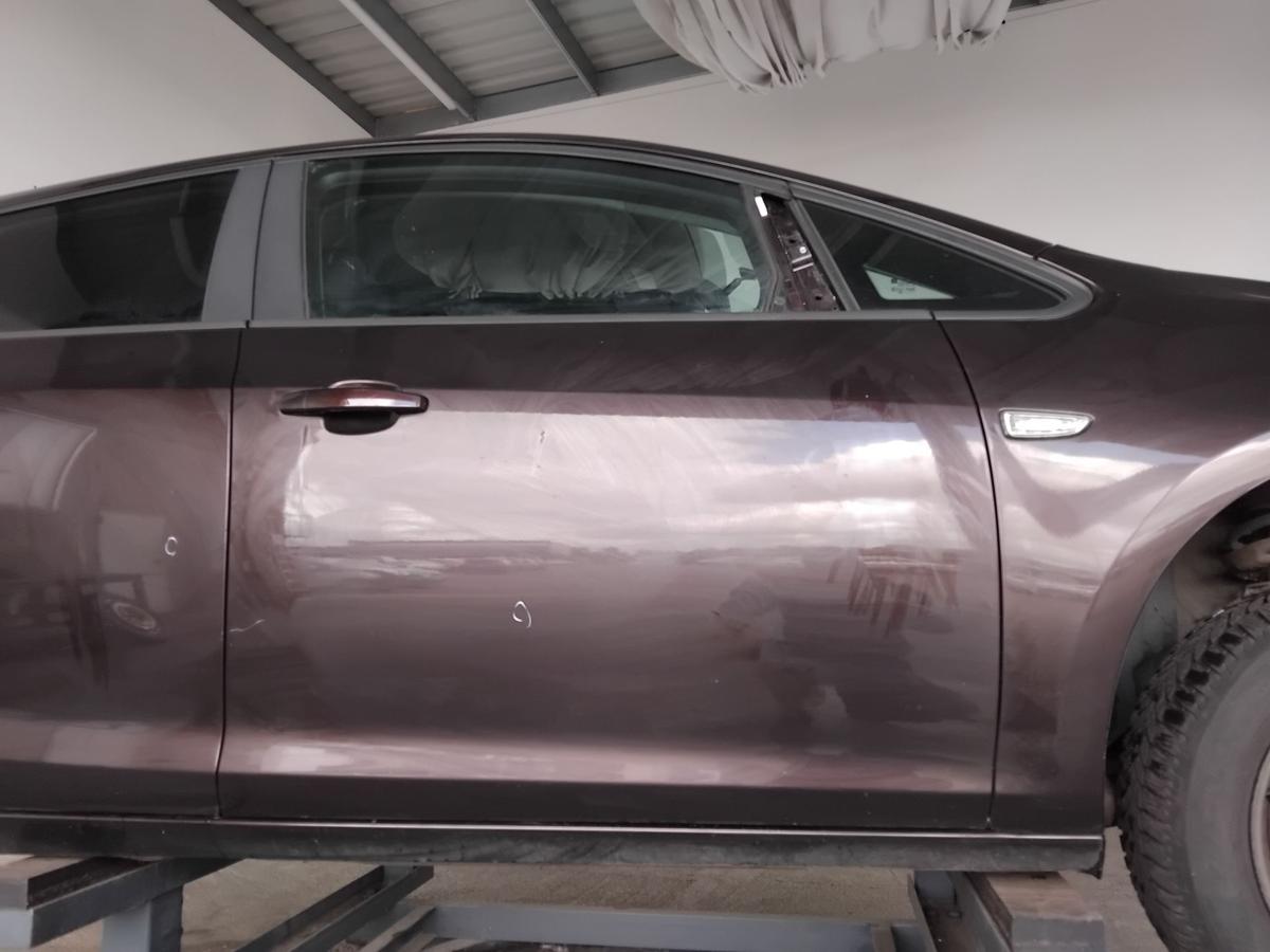 Opel Astra J T&uuml;r vorn rechts Beifahrert&uuml;r mahagonibraun Z41C 5-T&uuml;rer BJ2012