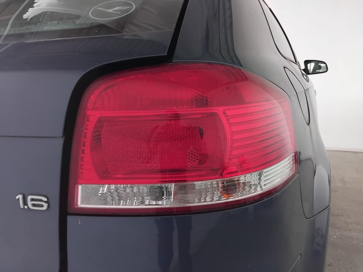 Audi A3 8P 3-t&uuml;rig R&uuml;ckleuchte Heckleuchte Schlussleuchte rechts Depo BJ2006