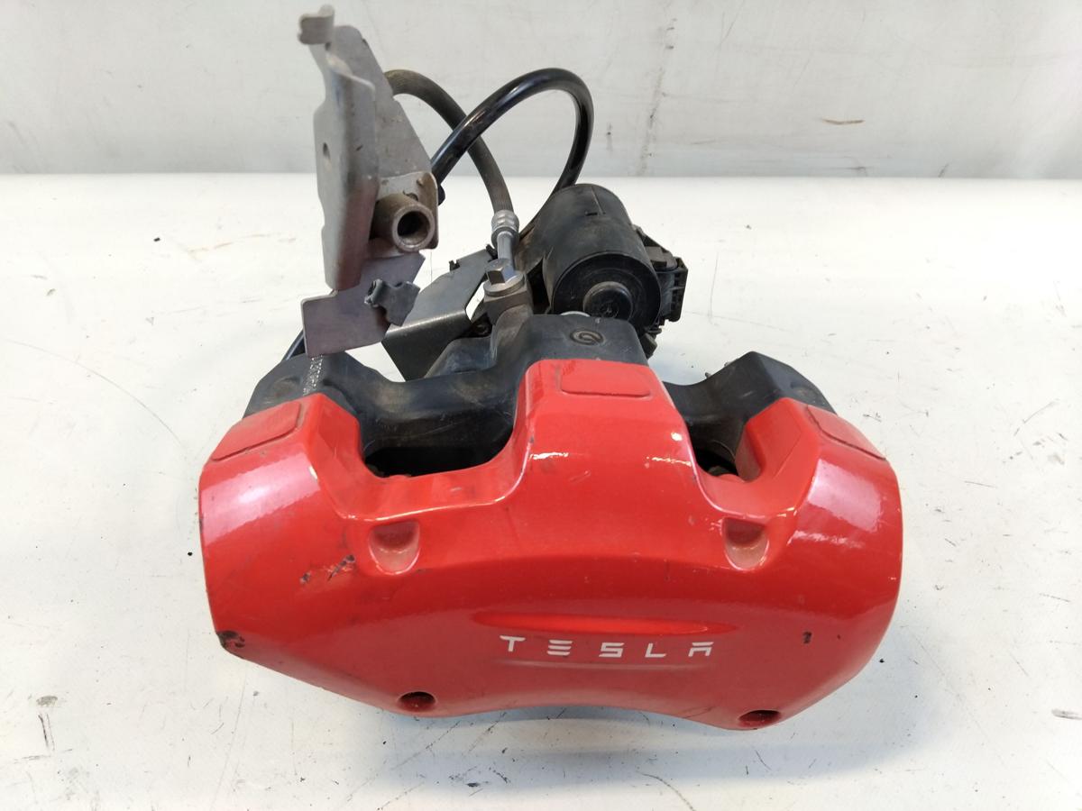 Tesla Model Y Performance original Bremssattel hinten rechts Brembo Bj.2023