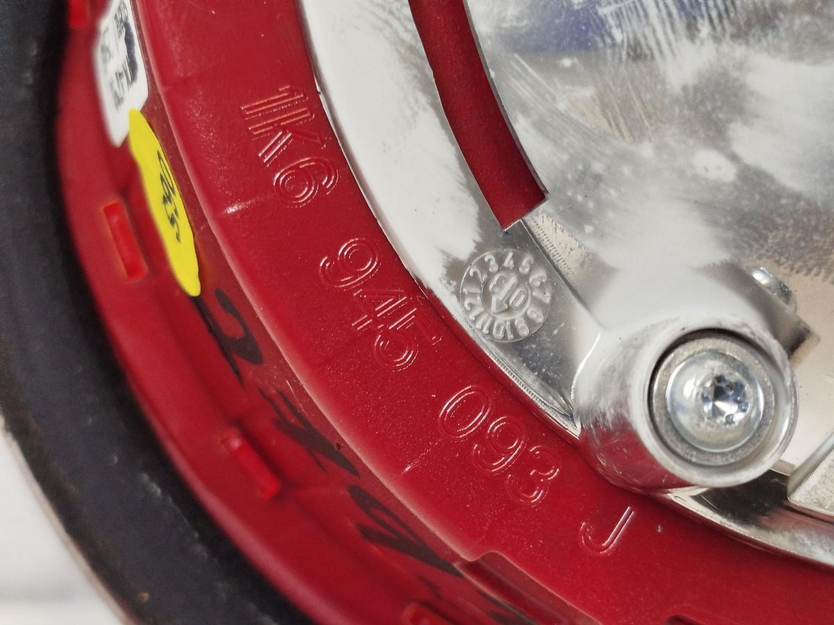 VW Golf 5 V 1K R&uuml;ckleuchte innen links Innenteil R&uuml;cklicht Heckleuchte 3 u 5trg