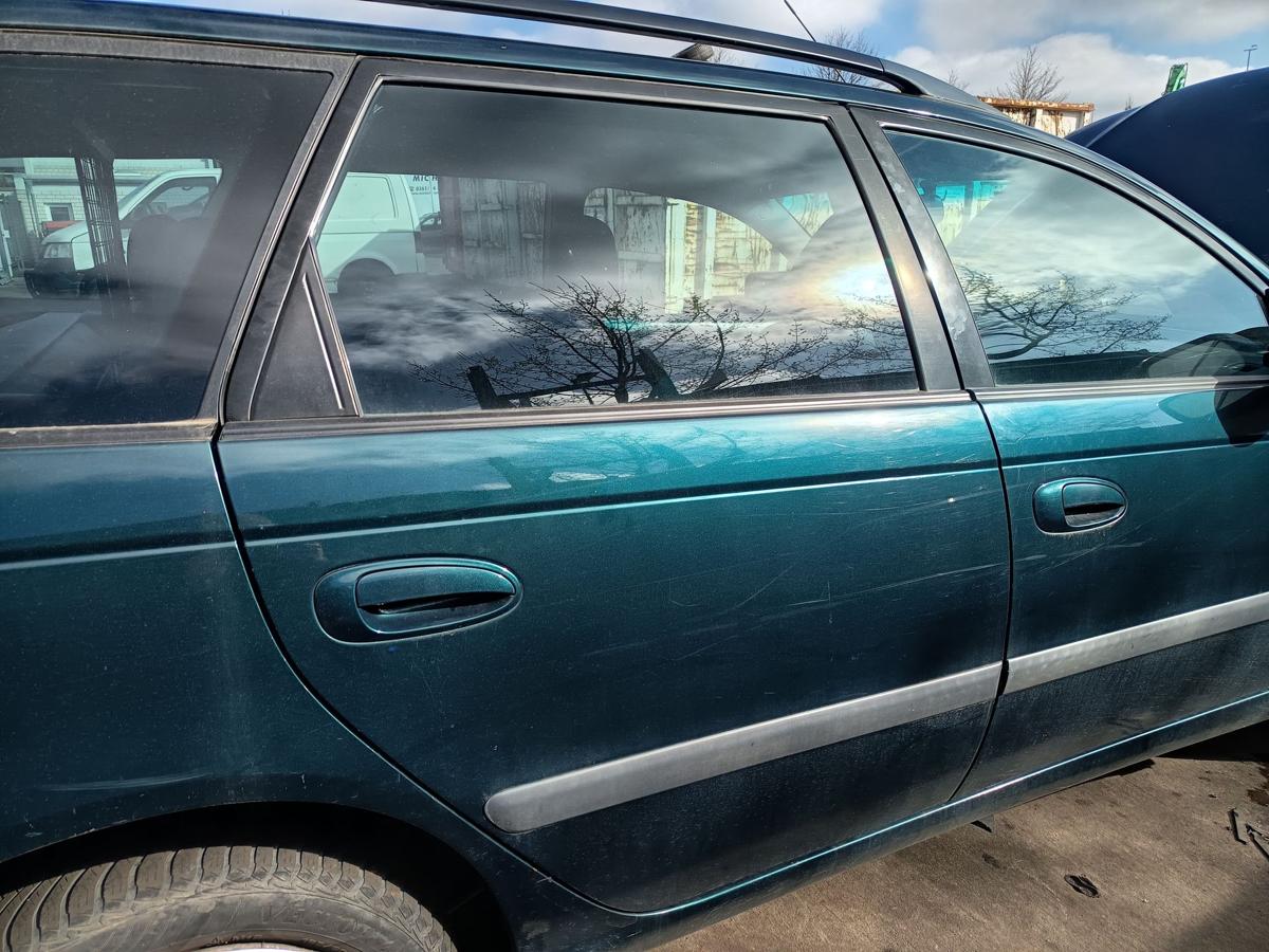 Toyota Avensis T22 Kombi original T&uuml;r Roht&uuml;r hinten rechts 6S3 Gr&uuml;n Baujahr 2001