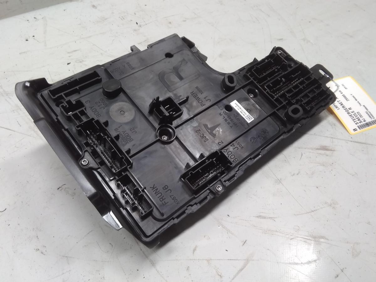 Tesla Model Y original Steuerger&auml;t Modul A S&auml;ule rechts 165765001A BJ2023