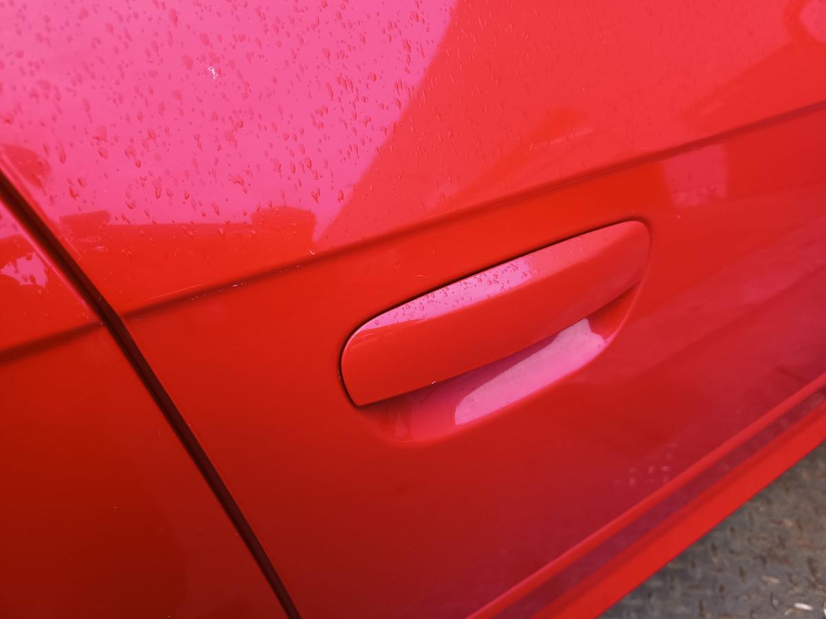 Audi A3 8PA original T&uuml;r vorn rechts Beifahrer Y3J Brillantrot Bj 2005