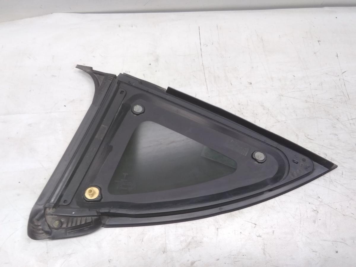 Tesla Model Y original Dreieckscheibe hinten rechts original abgedunkelt BJ2023