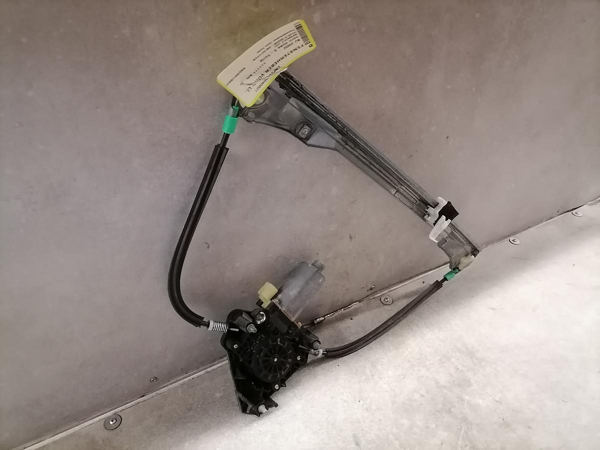 Renault Clio 2 Fensterheber vorn links elektrisch 0130821690 BJ02 5-türer