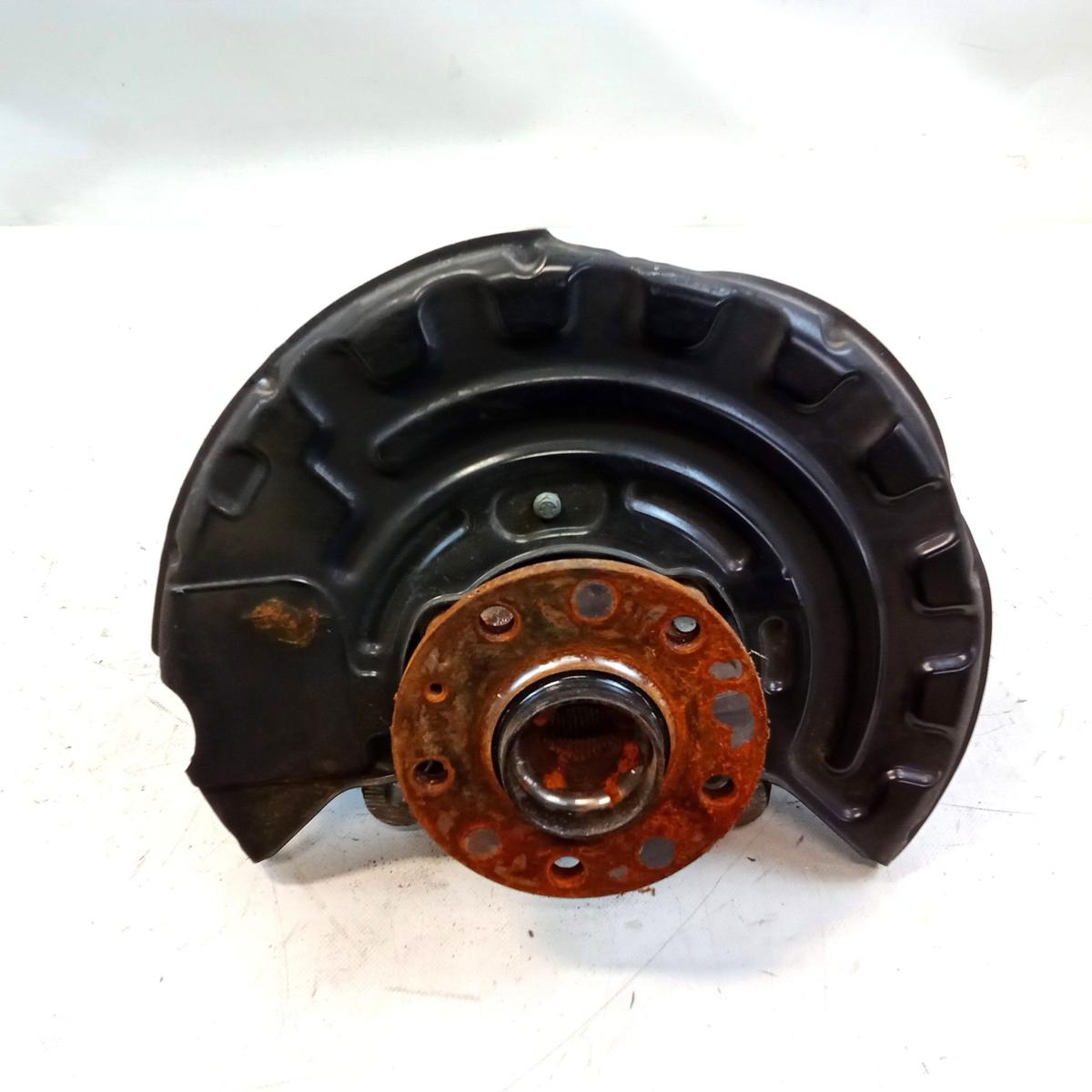 Audi A3 8P 3.2 original Achsschenkel Radlagergeh&auml;use Vorderachse rechts Bj.2004
