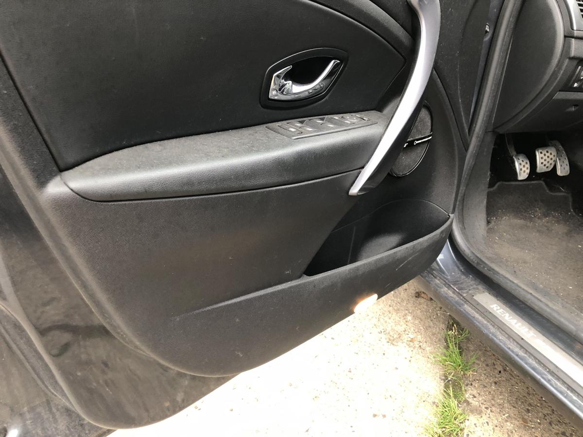 Renault Megane 3 III GT Grandtour Türverkleidung vorn links Türpappe Bose OEM