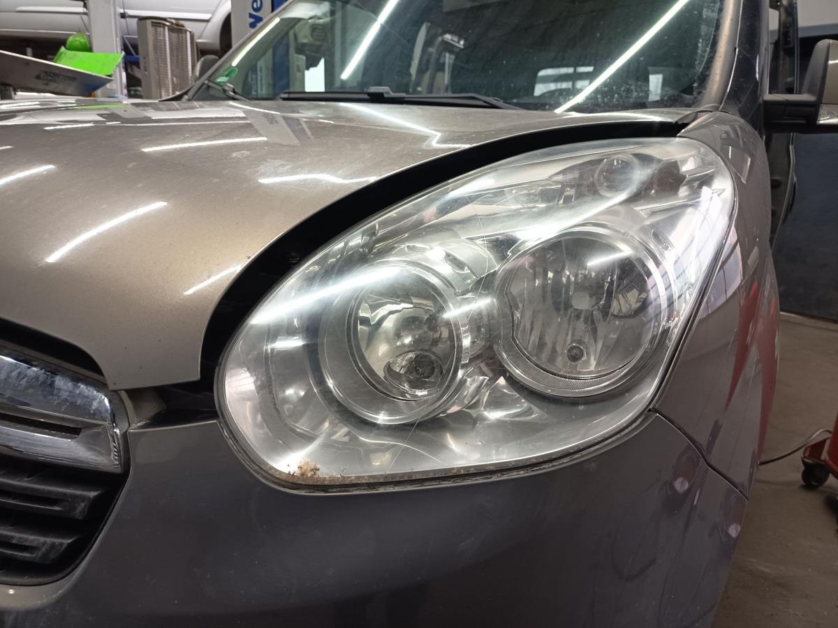 Opel Combo D original Scheinwerfer links Halogen Bj 2012