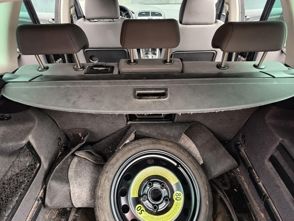 Seat Altea XL original Laderaumabdeckung Rollo 5P8867871D 94H soul Bj 2009