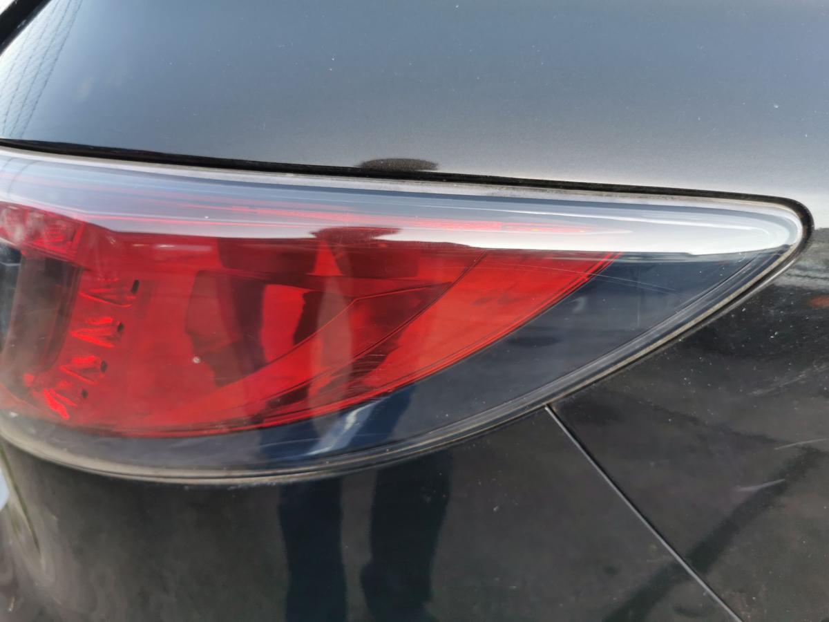 Mazda 6 GH Kombi Rückleuchte Schlussleuchte Rücklicht hinten aussen rechts