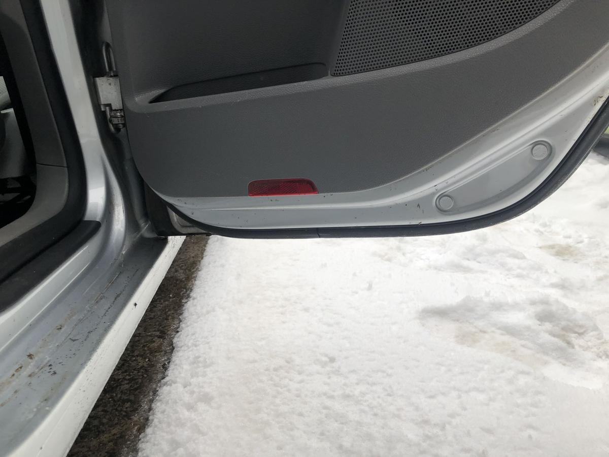 VW Golf 5 V 1K T&uuml;r hinten rechts Fondt&uuml;r LA7W Reflexsilber Metallic