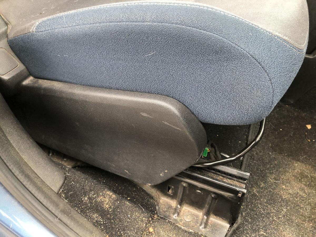 Citroen Berlingo B9 Multispace Sitz vorn rechts Stoff o. Heizung Beifahrersitz