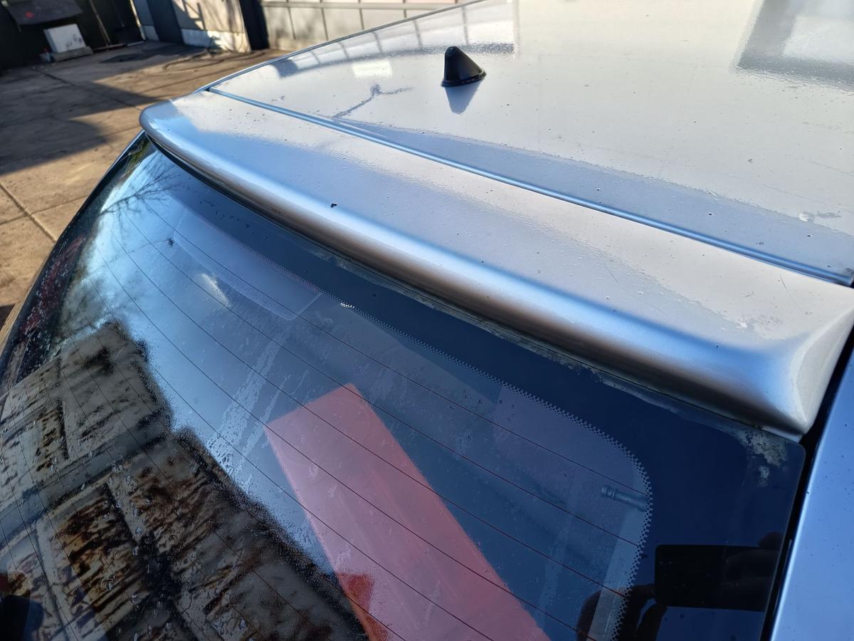 Skoda Fabia 6Y Limo original Heckklappe mit Scheibe F7T Diamantsilber Bj 2002