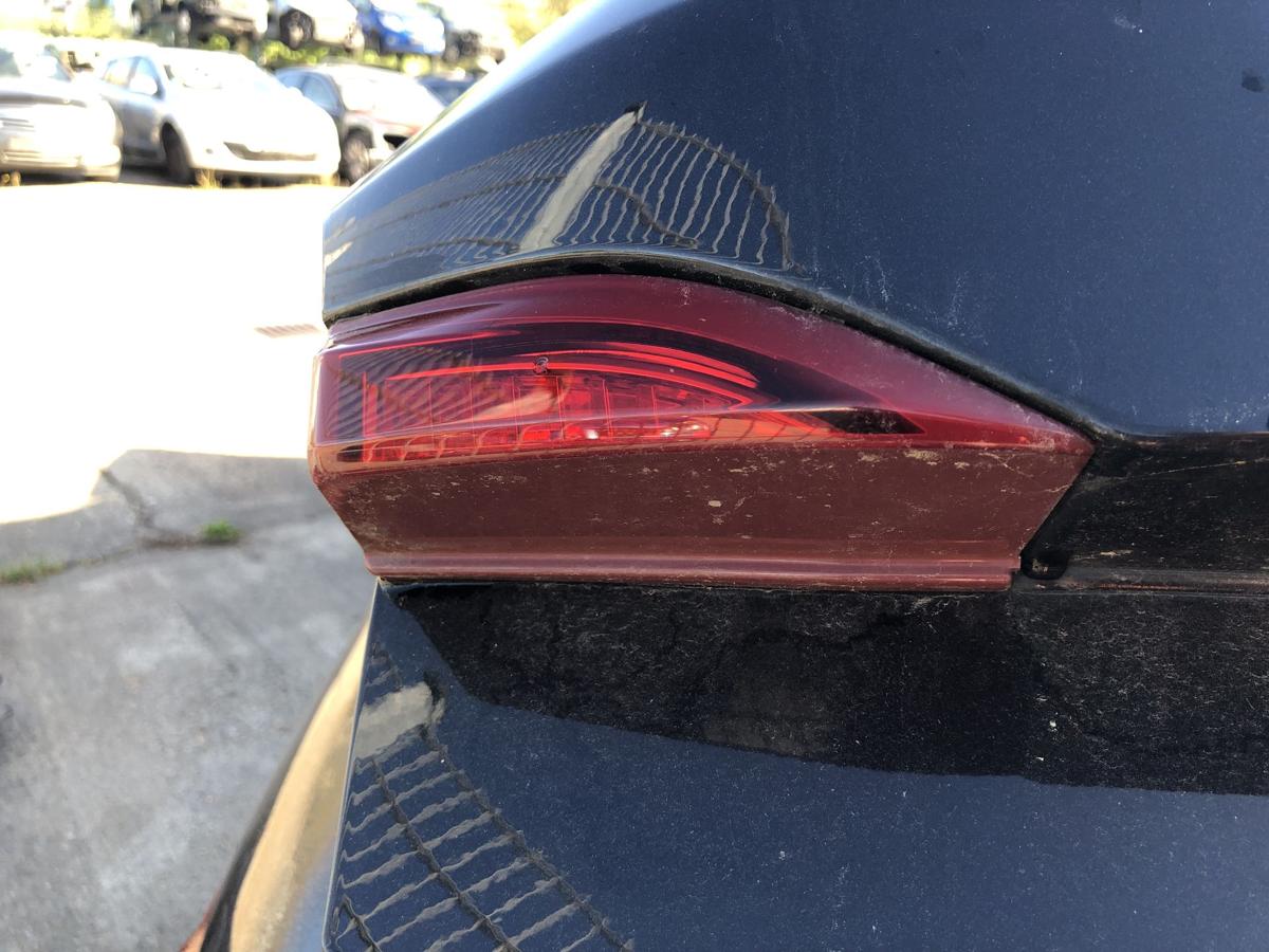 Fiat Tipo Typ 356 Rückleuchte links Innenteil Heckklappe Stufenheck Heckleuchte