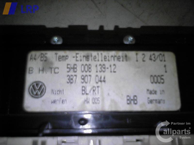 VW PASSAT (3B3/3B6) BJ2002 HEIZUNGSREGULIERUNG CLIMATRONIK 3B7907044 5HB008139-12