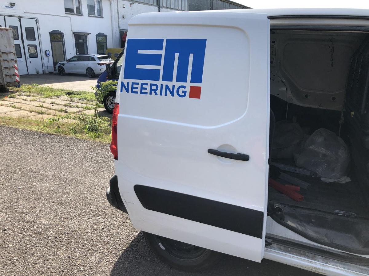 Citroen Berlingo B9 Kasten Schiebet&uuml;r rechts Version ohne Scheibe EWP weiss