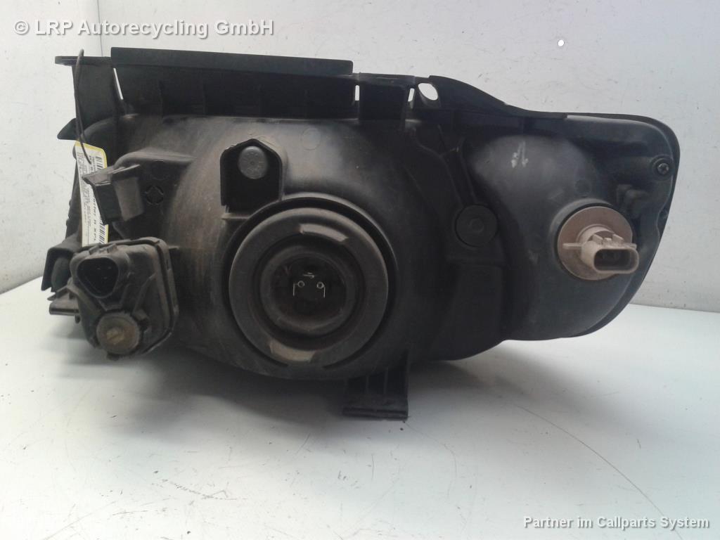 Hyundai Matrix FC BJ2003 Scheinwerfer vorn rechts