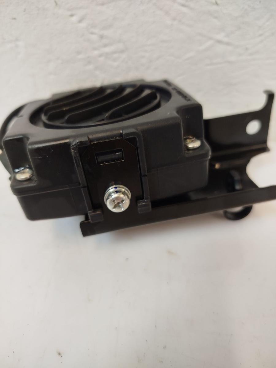 Mitsubishi Eclipse Cross GK0 ab21 Warnsummer Verkehrsteilnehmer Fahrger&auml;usch