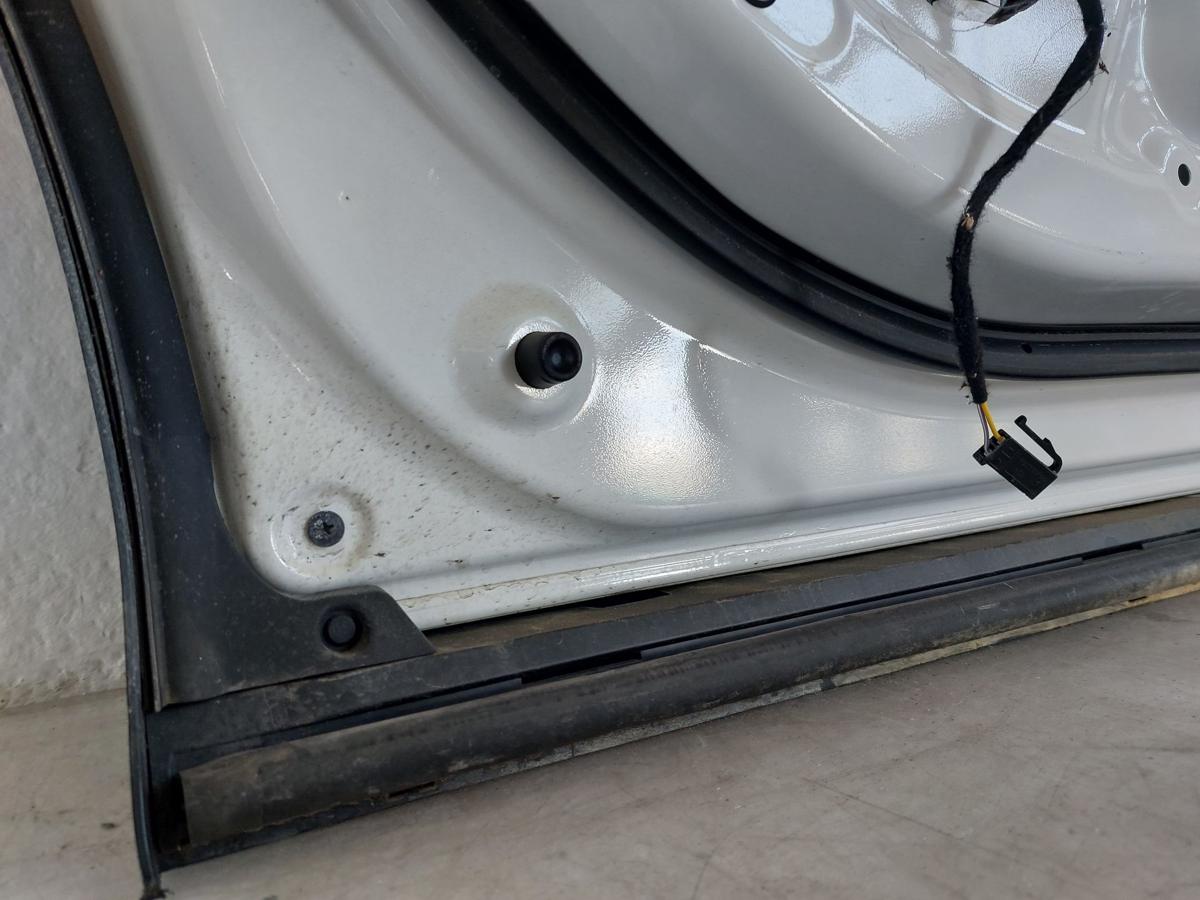 Omoda 5 EV Elektro T&uuml;r hinten links Fondt&uuml;r im Rohbau Originalteil weiss