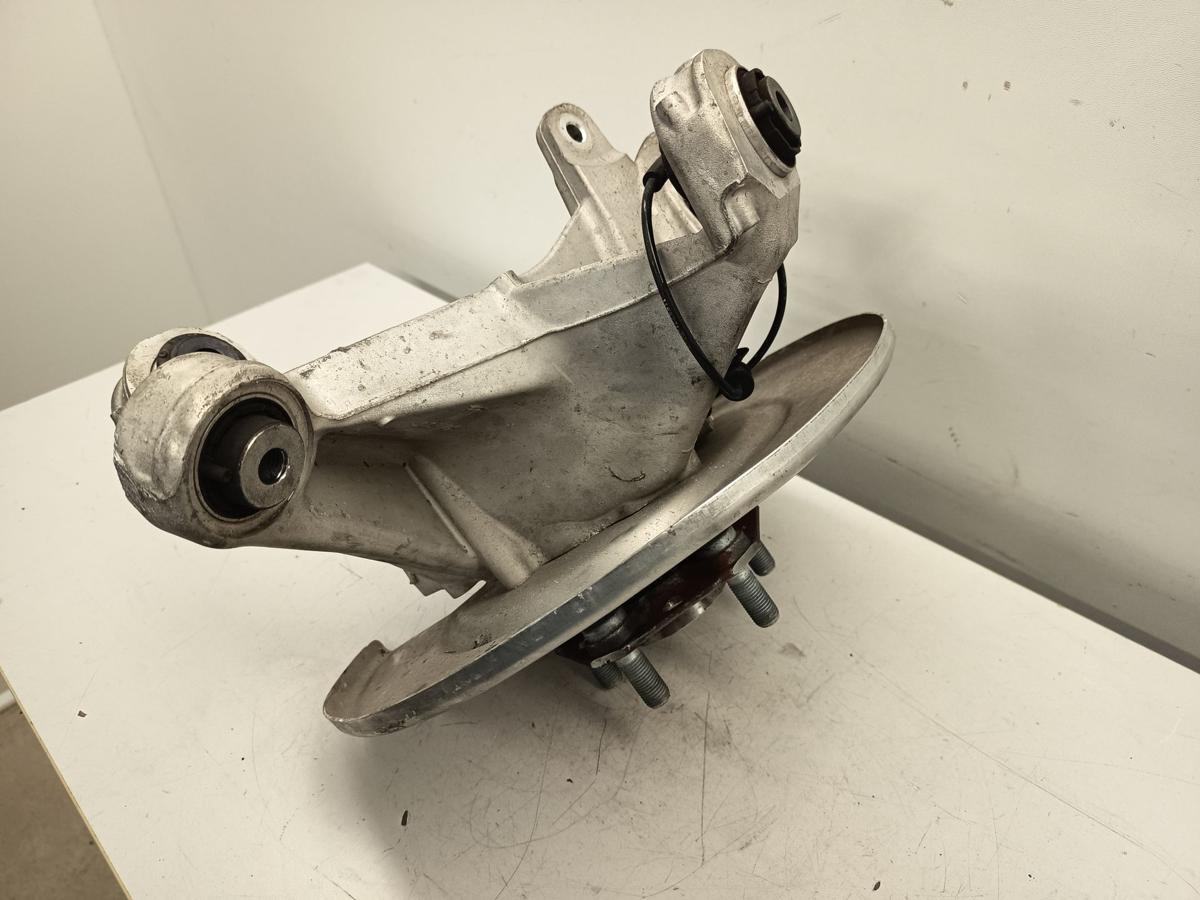 Tesla Model Y original Achsschenkel hinten links 218841120C Baujahr 2025