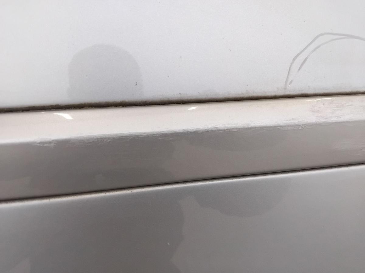 Volvo V50 S40 II T&uuml;r vorn links Fahrert&uuml;r 477 Electric Silber Metallic BJ2007