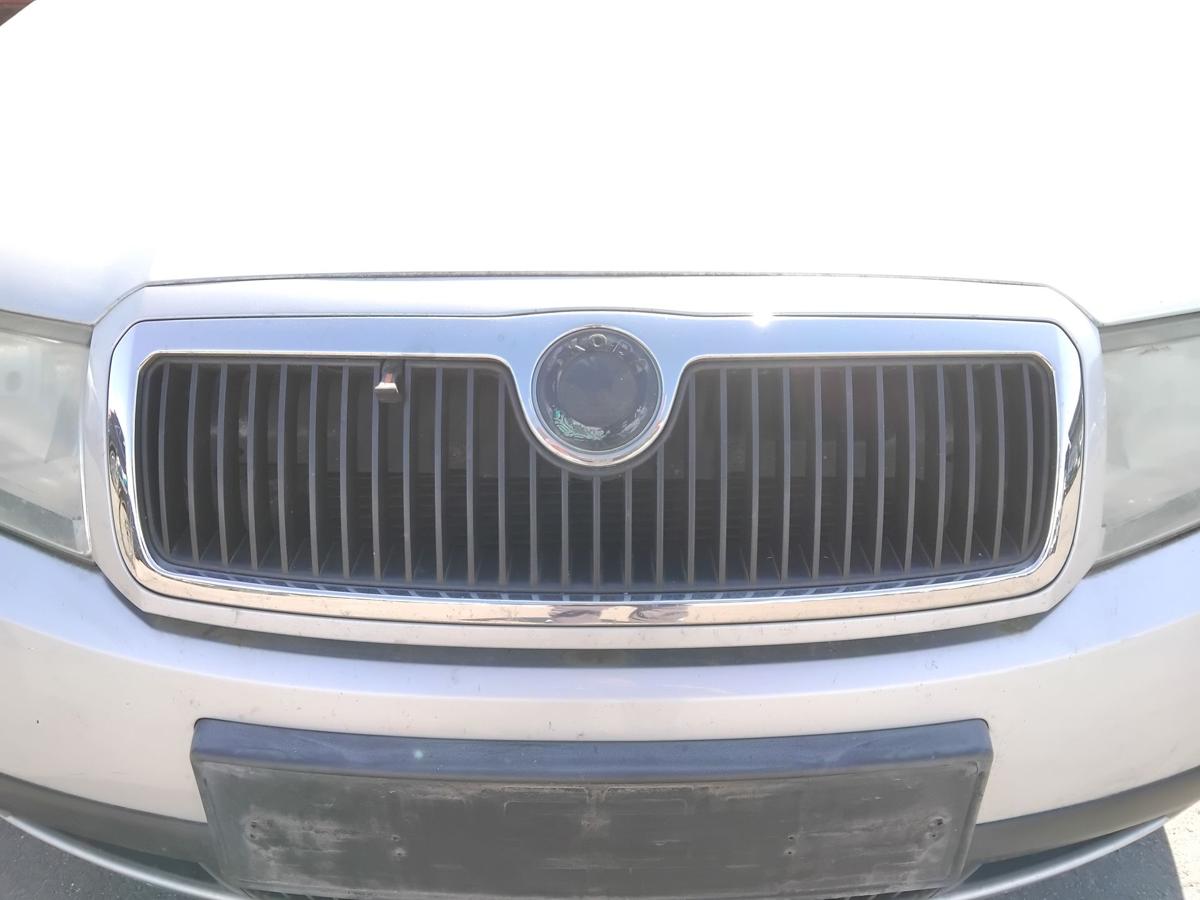 Skoda Fabia 1 6Y Motorhaube Deckel vorn diamantsilber 9102 LF7T BJ2001 mit Grill